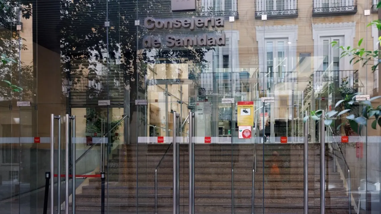 CCOO traslada su indignaci&oacute;n a la consejer&iacute;a de Sanidad