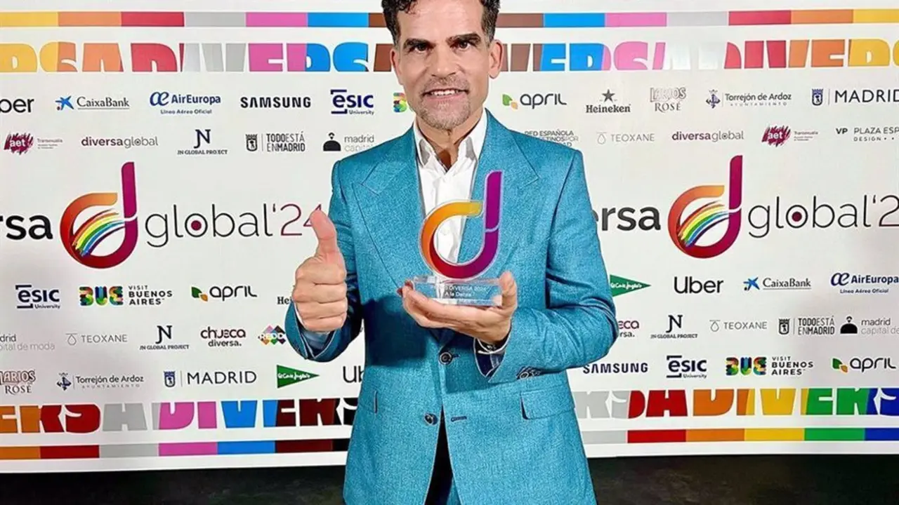 Antonio Najarro recibe el galard&oacute;n Diversa a la Danza: el &laquo;primer premio a la diversidad LGTBIQ&raquo;