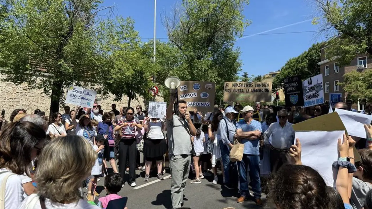 Una marcha contra el proyecto de EEA en el IES Ramiro de Maeztu llegar&aacute; a la sede en Madrid de Comisi&oacute;n Europea