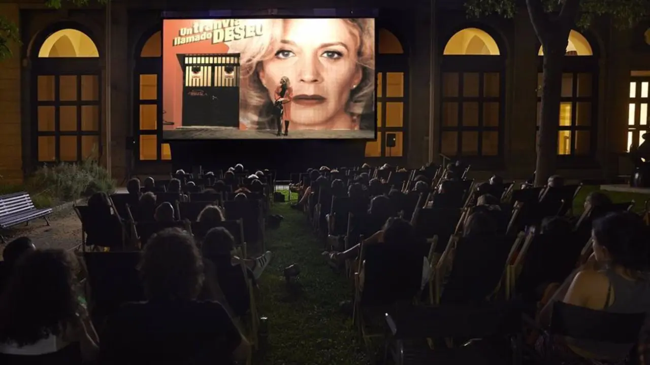 El cine de verano del Reina Sof&iacute;a celebra con Almod&oacute;var el 25 aniversario de &lsquo;Todo sobre mi madre'