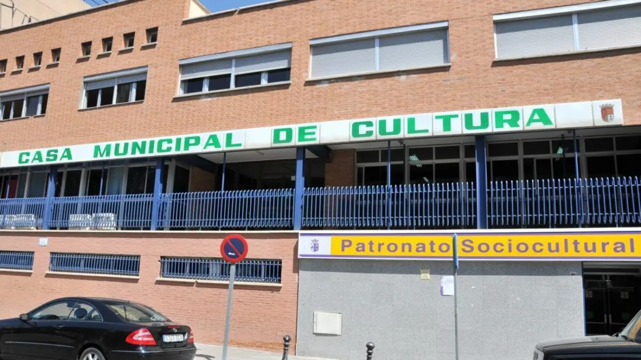 casa de la cultura torrej&oacute;n