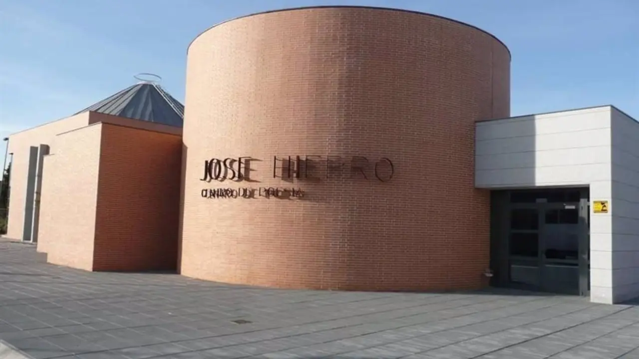 Fundaci&oacute;n Centro de Poes&iacute;a Jos&eacute; Hierro