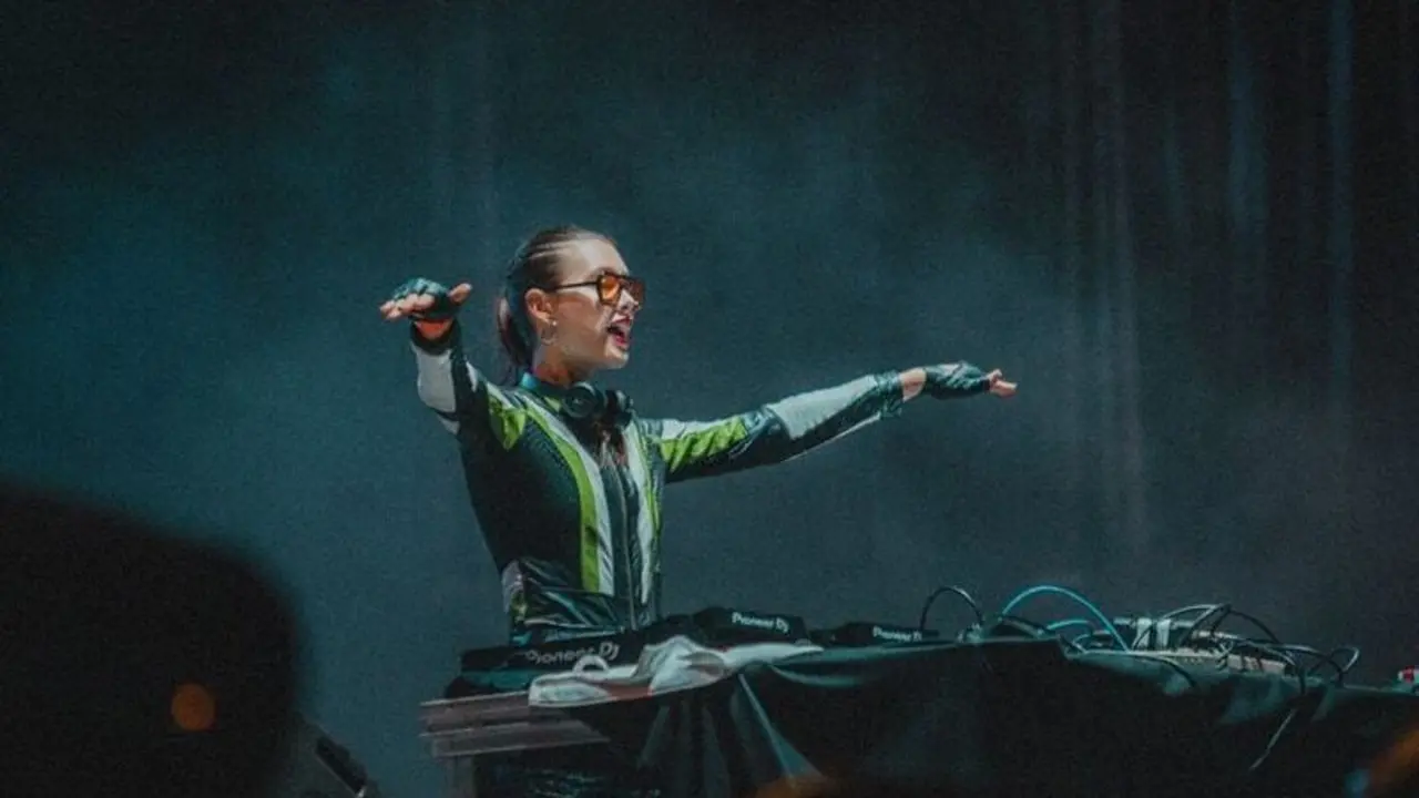La DJ Vilu Gontero (foto: Ayto. de Arganda)