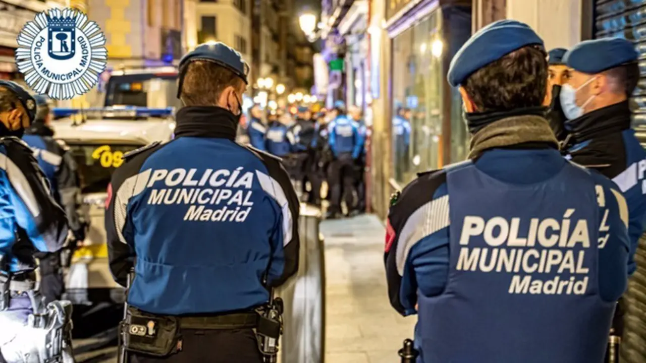 Polic&iacute;a Municipal