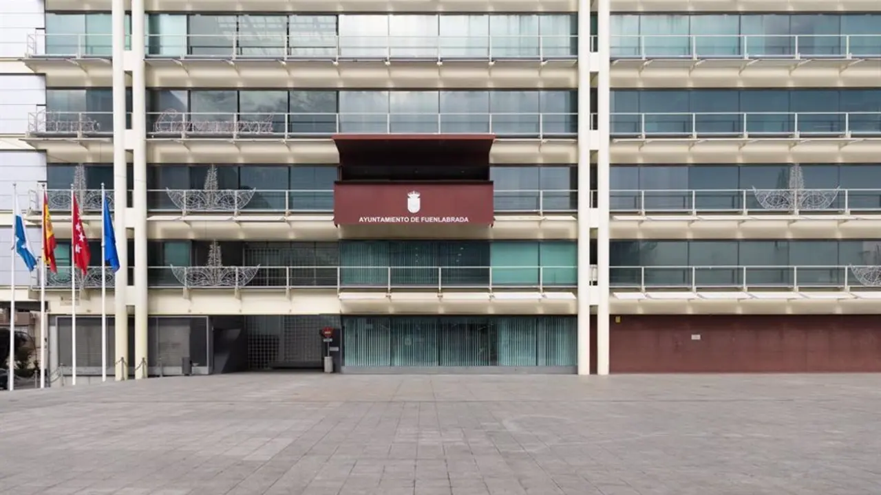 Imagen de archivo de la fachada del Ayuntamiento de Fuenlabrada.
