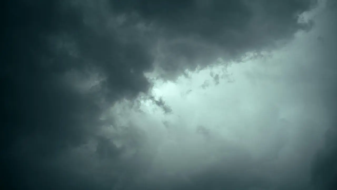 El tiempo, cielos cubiertos y lluvias generales