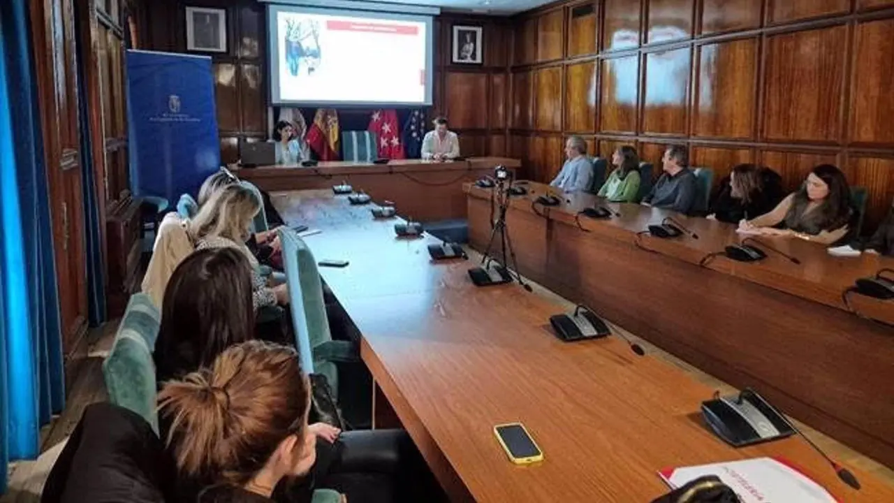 Reuni&oacute;n informativa sobre 'Hosteler&iacute;a es San Lorenzo'