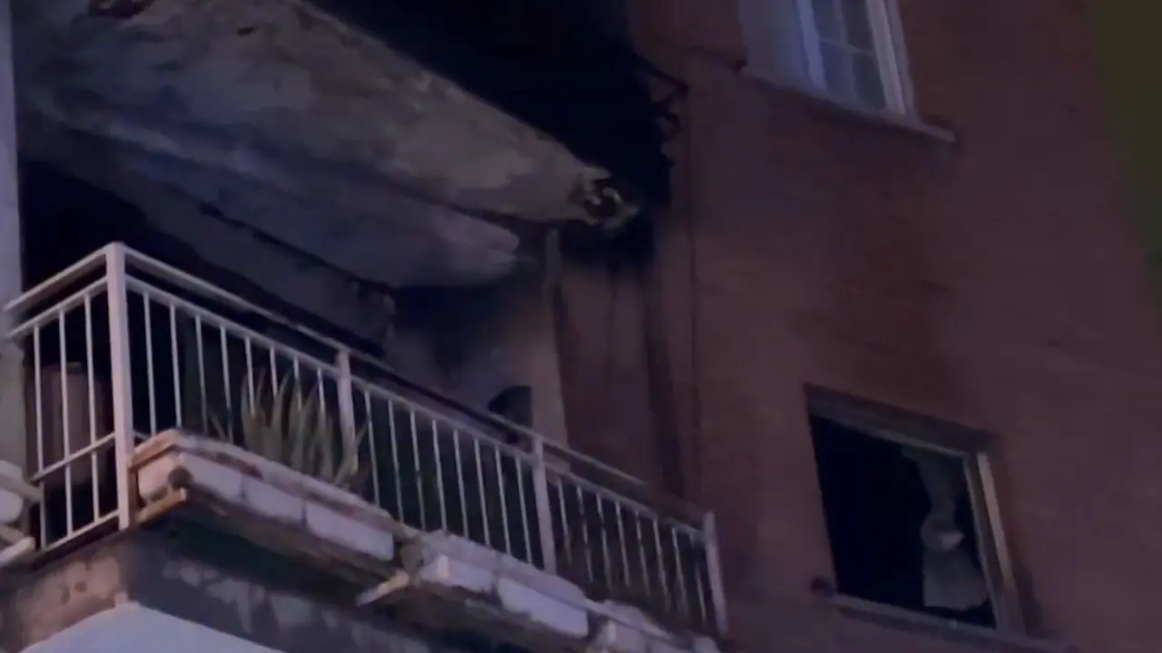 Imagen de la vivienda incendiada de Tetu&aacute;n.