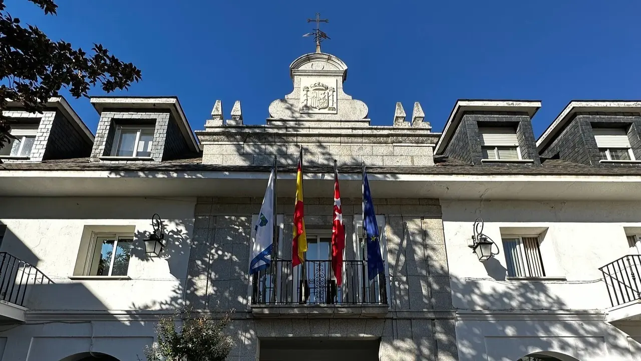 Fachada del Ayuntamiento de Majadahonda.