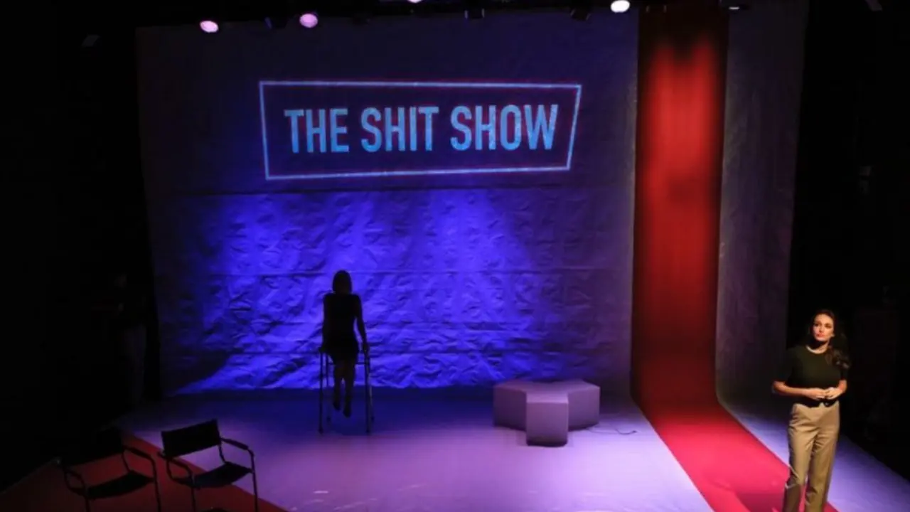 Escena de 'The shit show'.