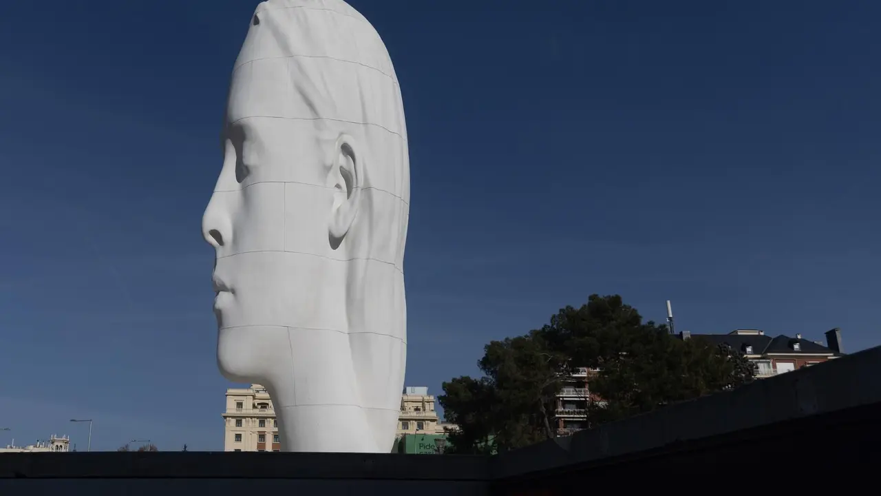 Vista de la escultura de 'Julia' en Col&oacute;n.