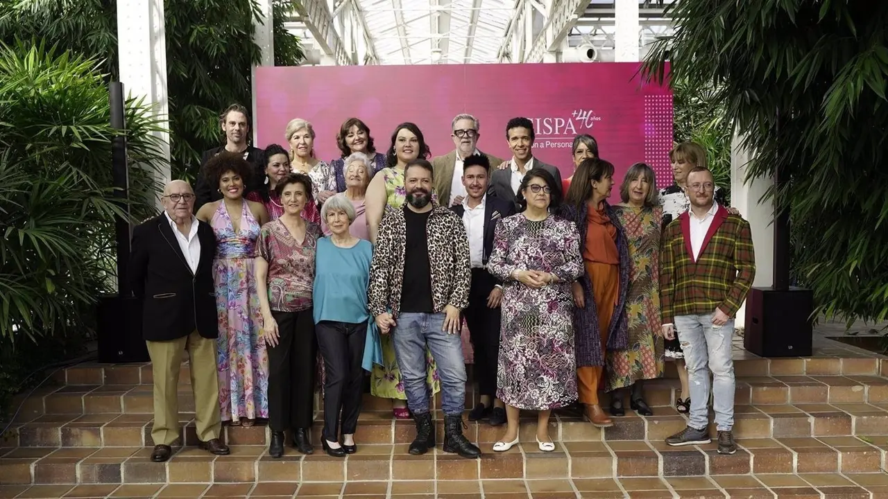 Personas conocidas y modelos an&oacute;nimos unidos para luchar contra el edadismo, a trav&eacute;s de la campa&ntilde;a 'Grandes'.