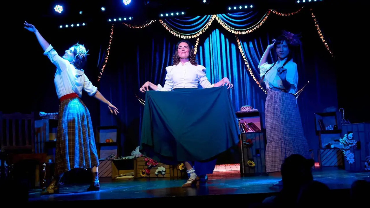 'Mujercitas' en el Teatro Quique San Francisco.