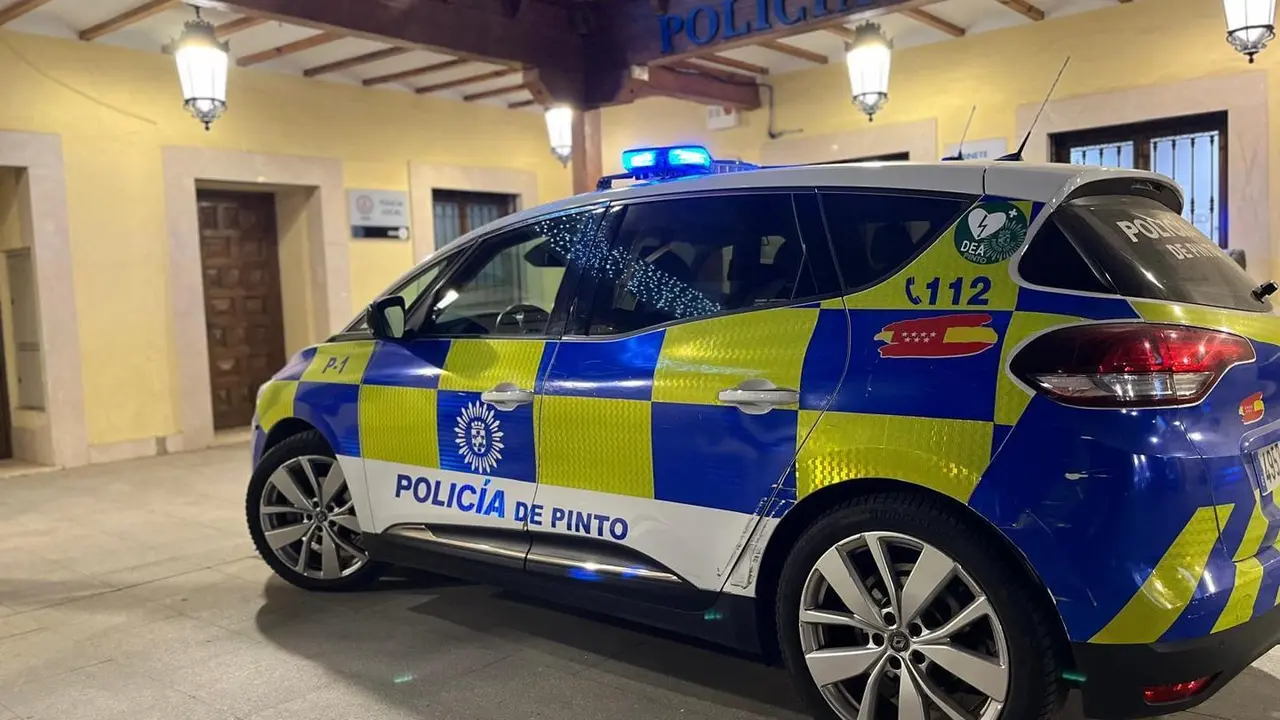 Imagen de la polic&iacute;a local Pinto.