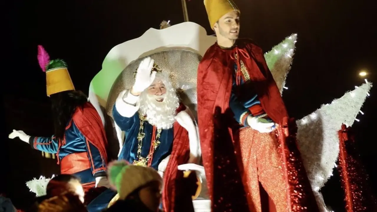 Imagen de archivo cabalgata de Reyes Magos.