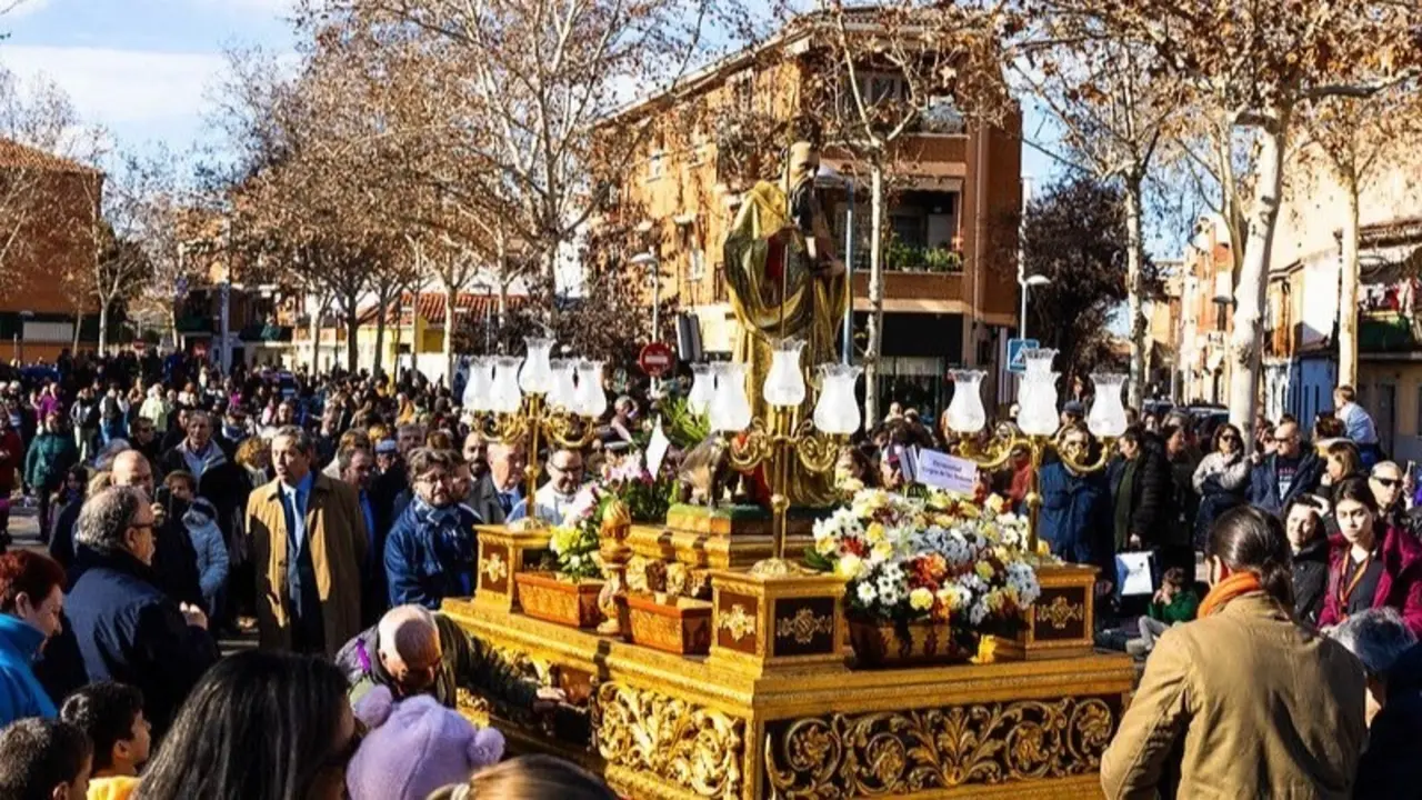 Procesi&oacute;n, imagen del Ayuntamiento de Pinto.