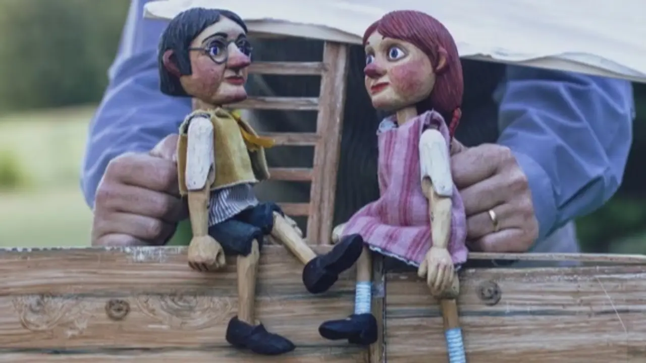 Dos de los personajes de 'Un cuento del viento'.