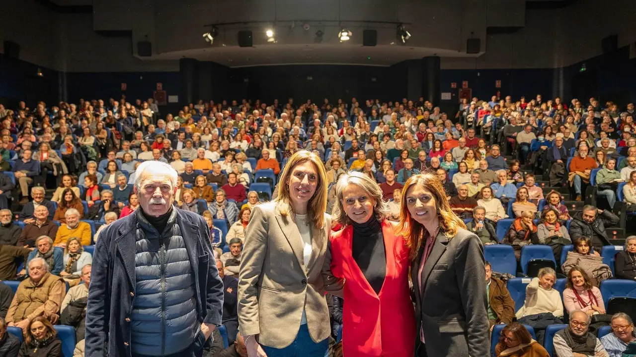 Inauguraci&oacute;n de las jornadas de novela hist&oacute;rica de Pozuelo.
