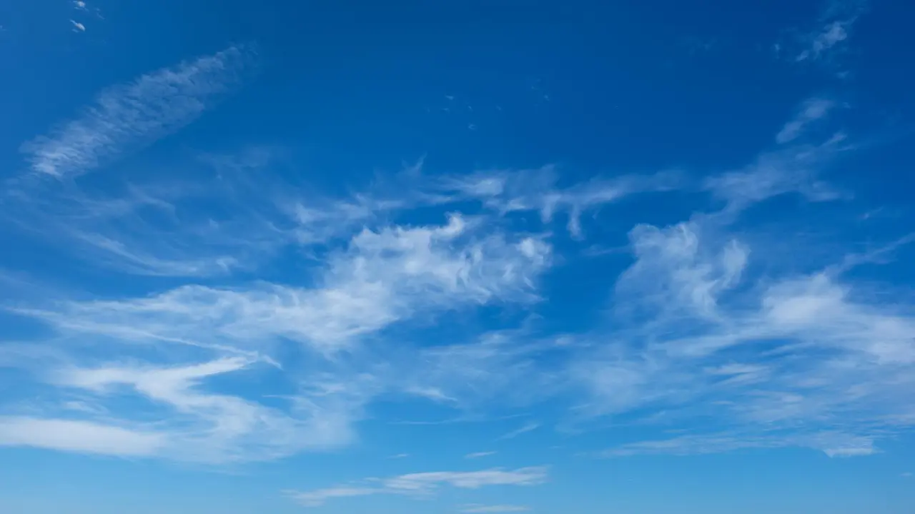 Cielo despejado. Imagen de archivo.