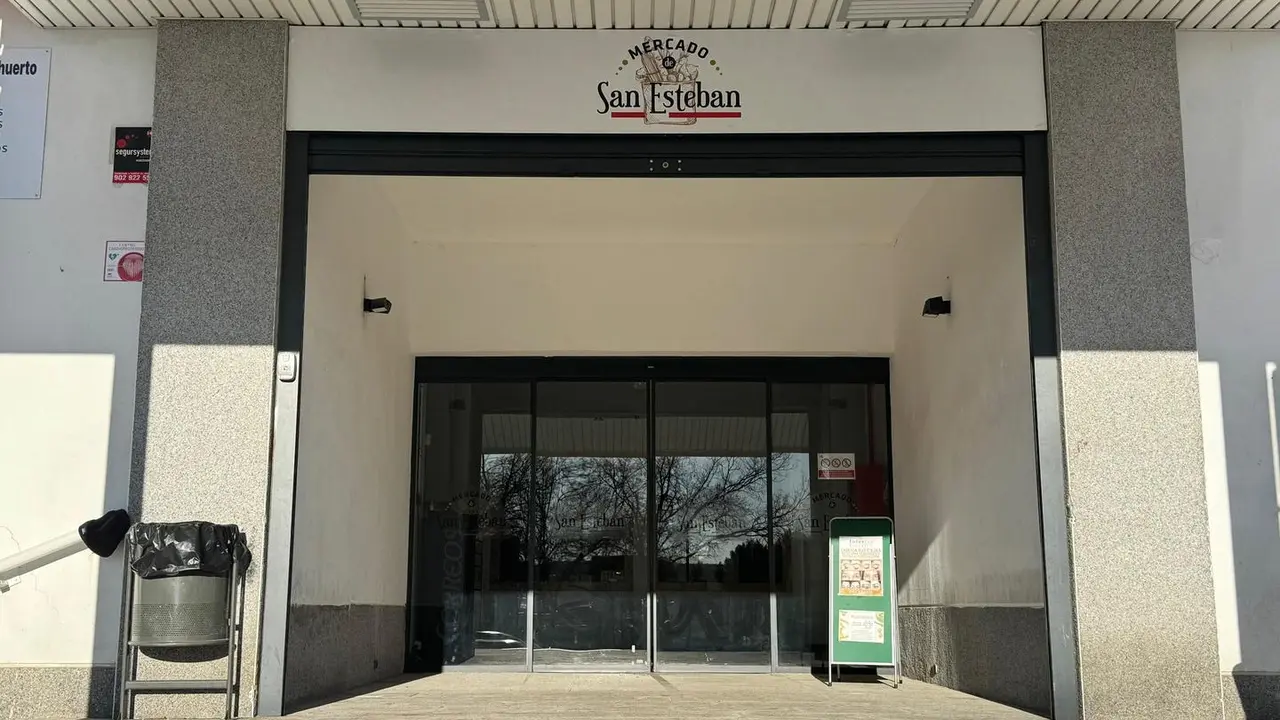 Feria de Artesan&iacute;a en Fresno de Torote.