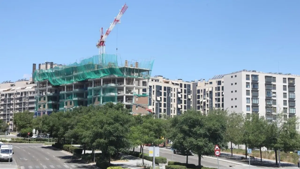 Edificio en construcci&oacute;n en Madrid.
