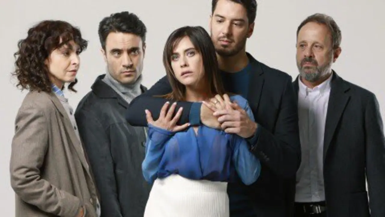 'Casa De Mu&ntilde;ecas', con Mar&iacute;a Le&oacute;n.