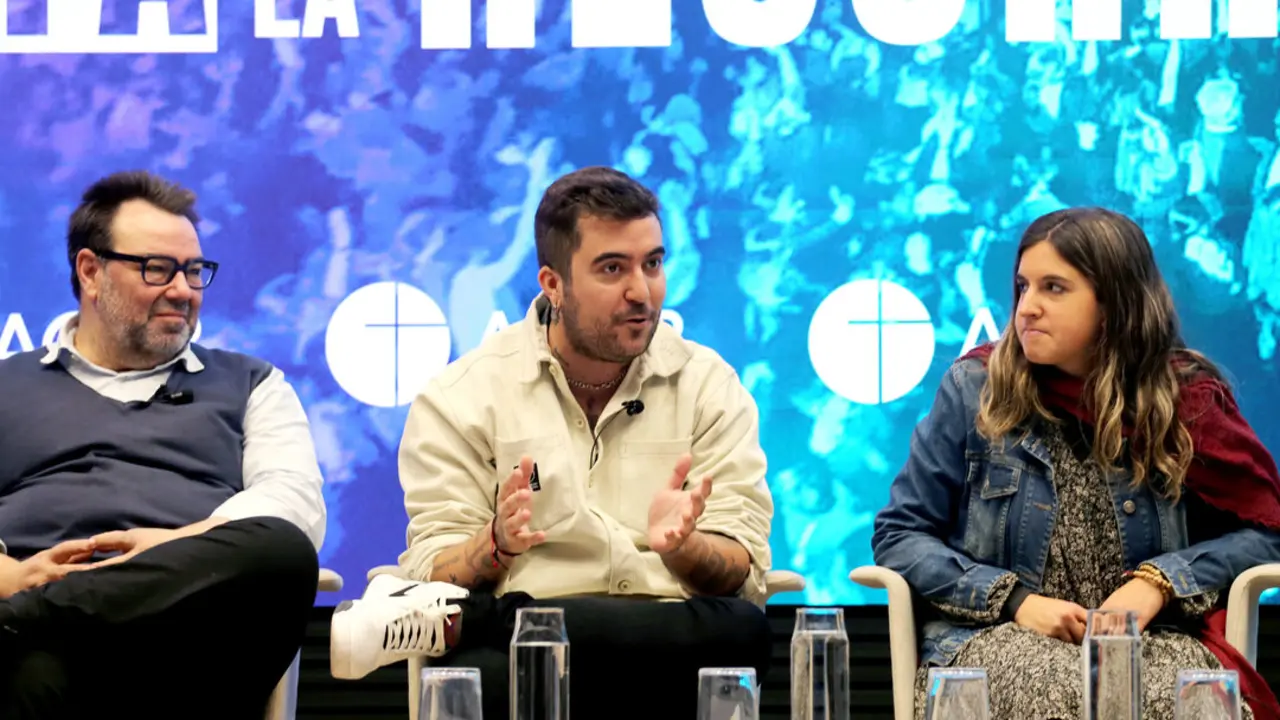 El cantante Beret, en la rueda de prensa de presentaci&oacute;n del III Festival de la Resurrecci&oacute;n, en Madrid, el 1 de abril de 2025.
