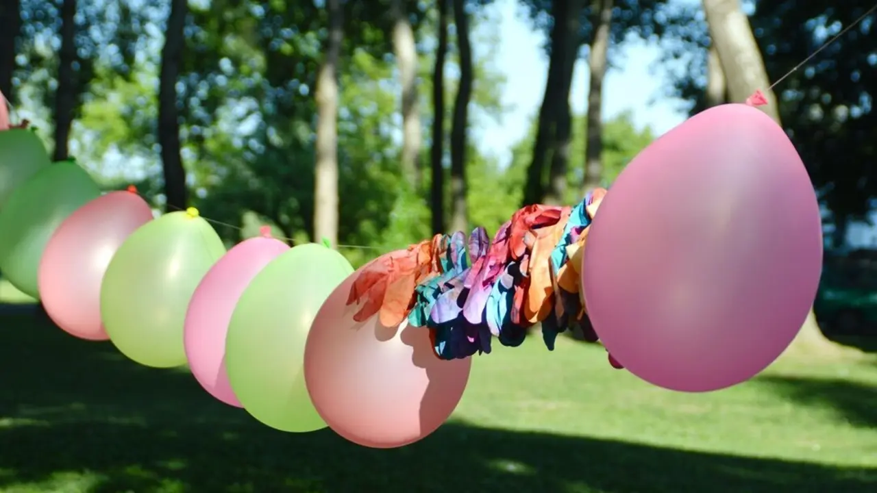 Globos de colores. Imagen de archivo.