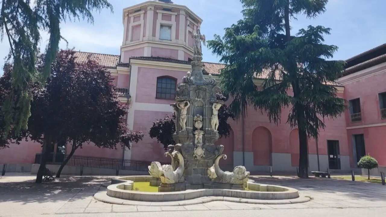 Patio de la Fuente de la Fama.