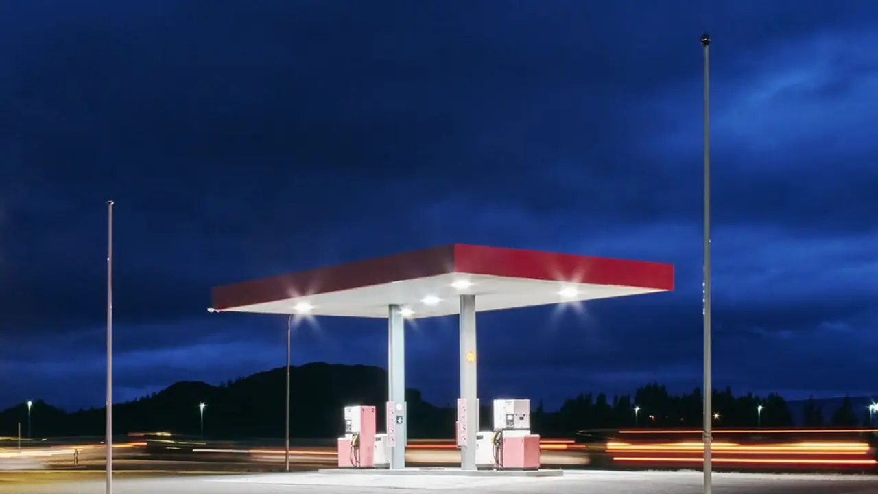 Una gasolinera en imagen de archivo.