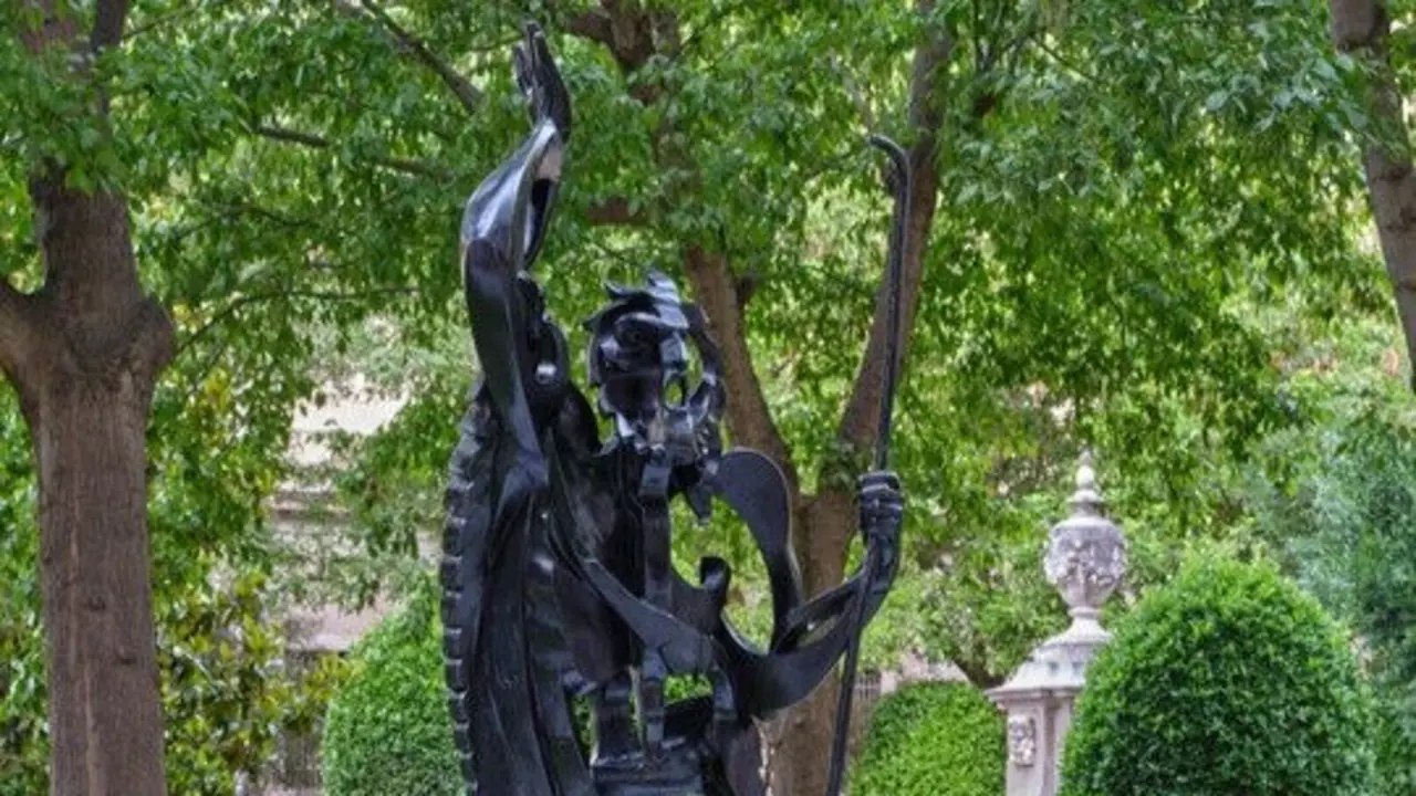 Parte de la escultura del 'El Gran Profeta', de Pablo Gargallo. Imagen de EP.