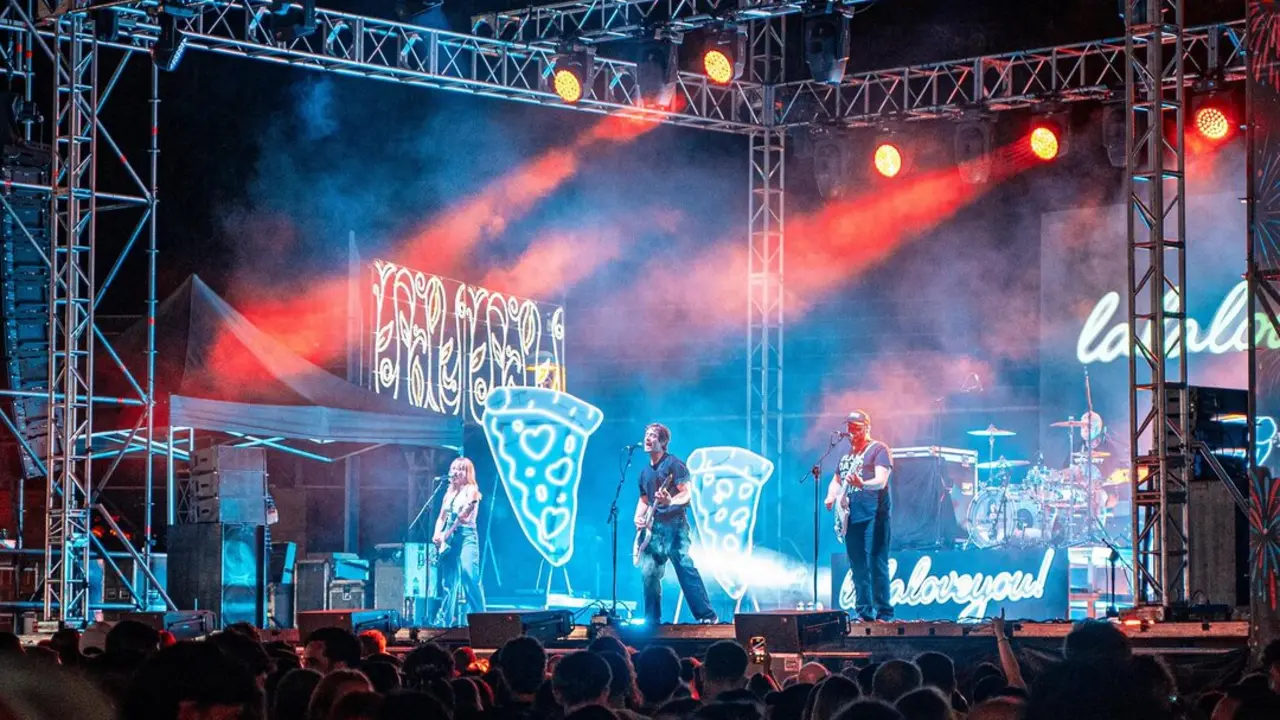 Fiestas de Legan&eacute;s en una edici&oacute;n anterior. Imagen del consistorio.