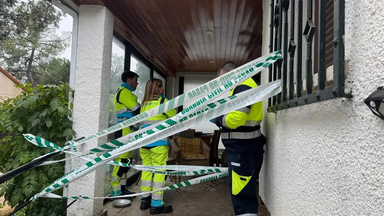 Hallan a dos personas muertas con signos de violencia en Alpedrete. Imagen de Emergencias Madrid.