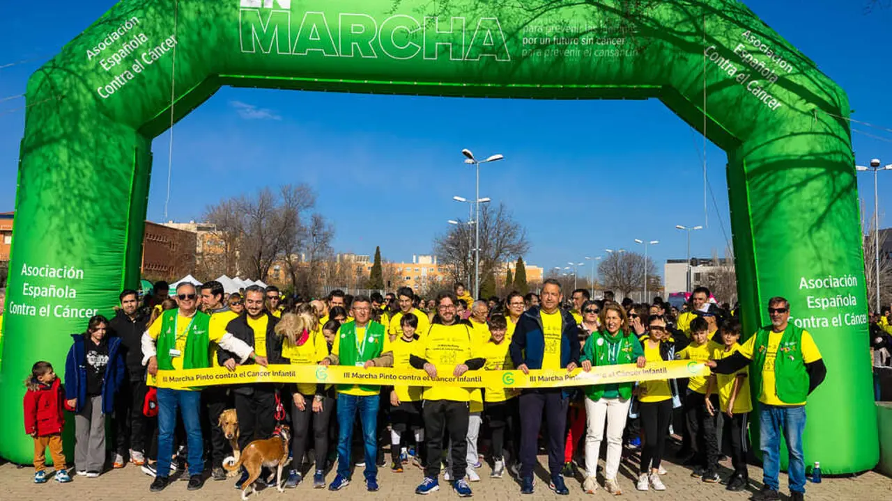 Marcha Pinto Contra el C&aacute;ncer Infantil. Imagen del Ayuntamiento de Pinto.