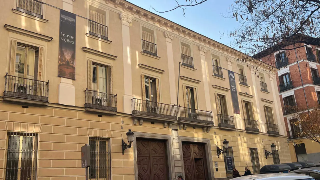 Fachada del Palacio de Fern&aacute;n N&uacute;&ntilde;ez.