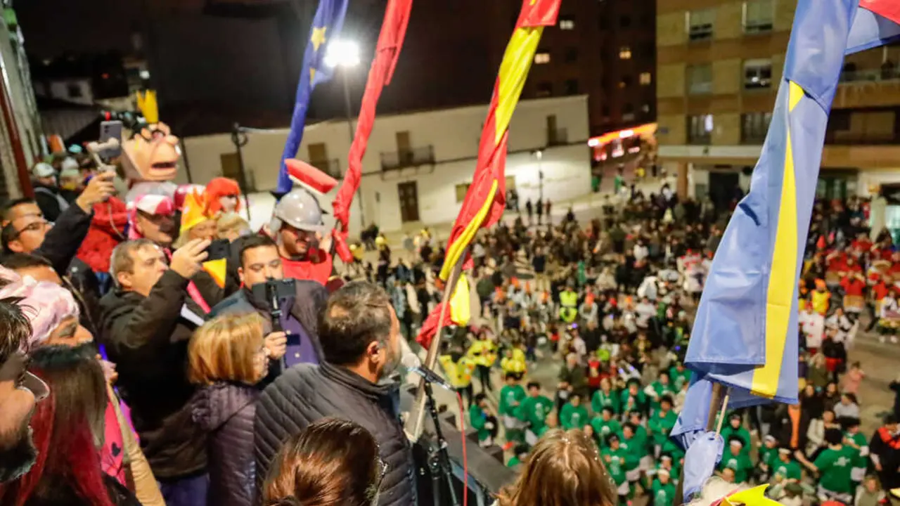 Preg&oacute;n Carnaval M&oacute;stoles 2023. Imagen del consistorio.