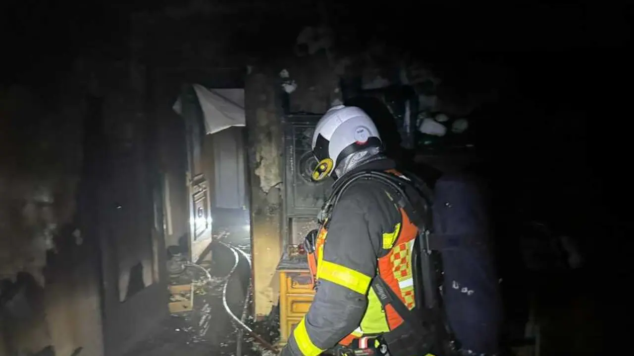 Incendio de una vivienda en Chapiner&iacute;a, Madrid, con tres personas intoxicadas dadas de alta por SUMMA112.
