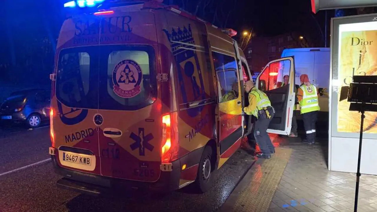 Imagen de recurso de una ambulancia del Samur-Protecci&oacute;n Civil. EP.