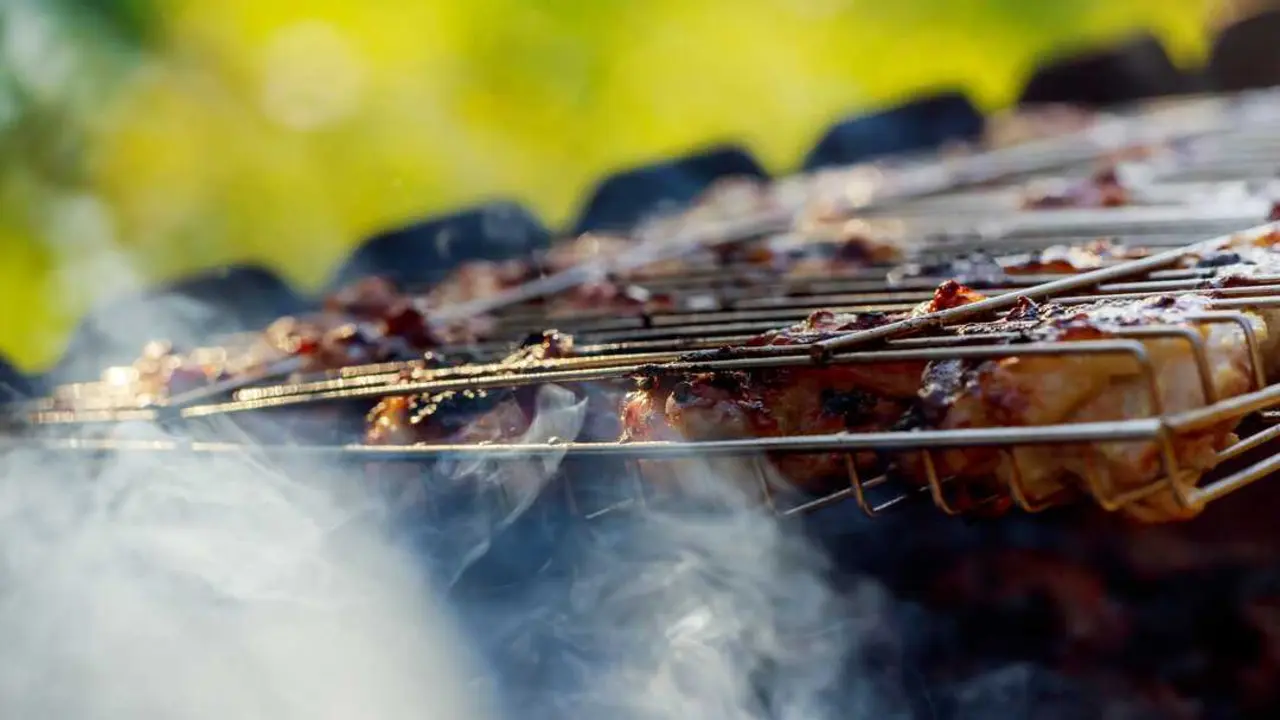 Una barbacoa en imagen de archivo.