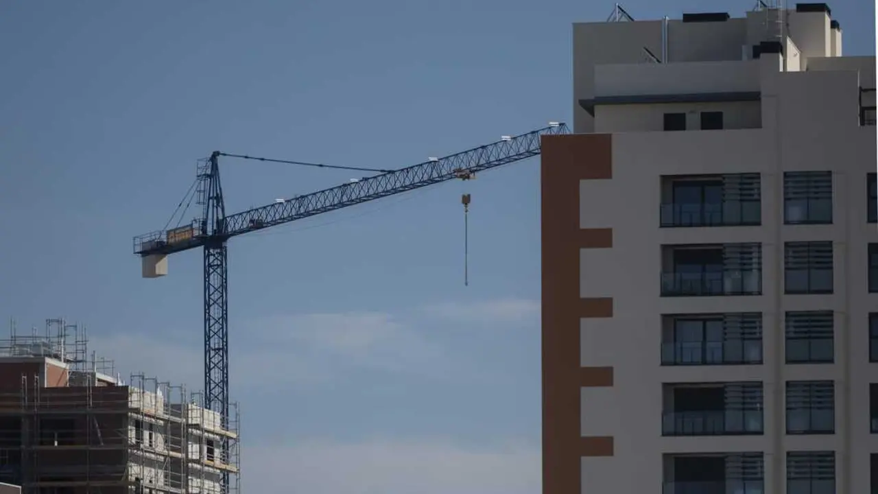 Un edificio en construcci&oacute;n. Imagen de EP.