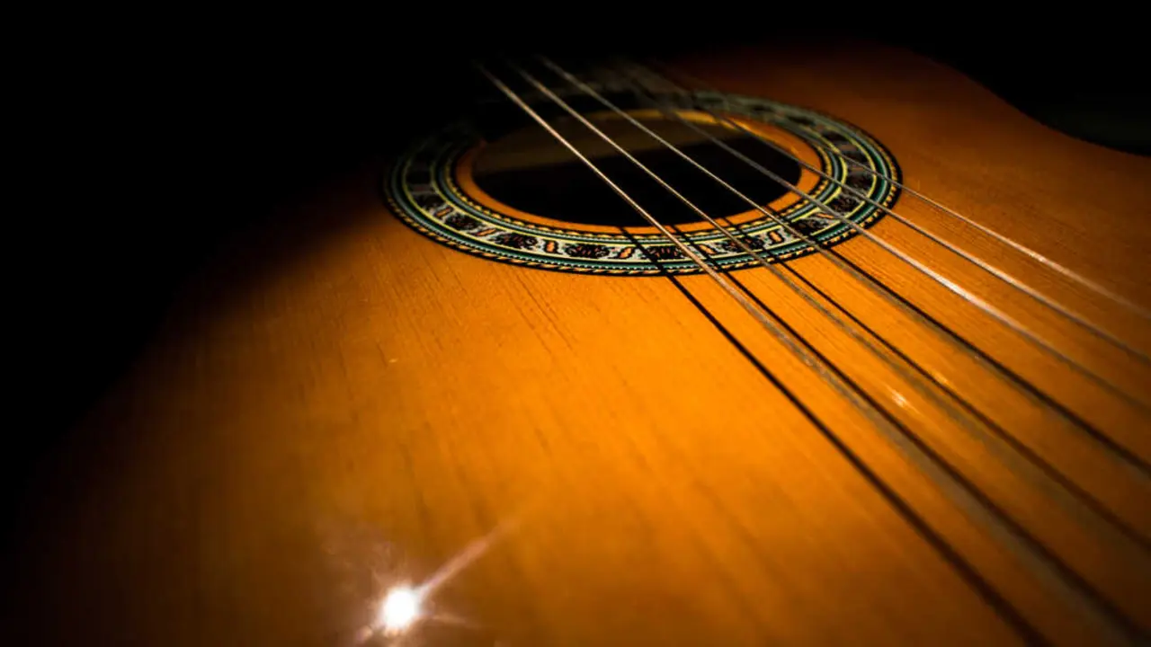Una guitarra en imagen de archivo.