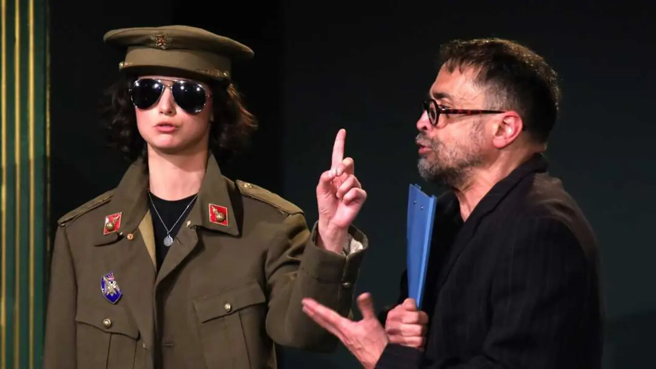 'Historia de Espa&ntilde;a en 70 minutos'. Imagen del Teatro Lara.
