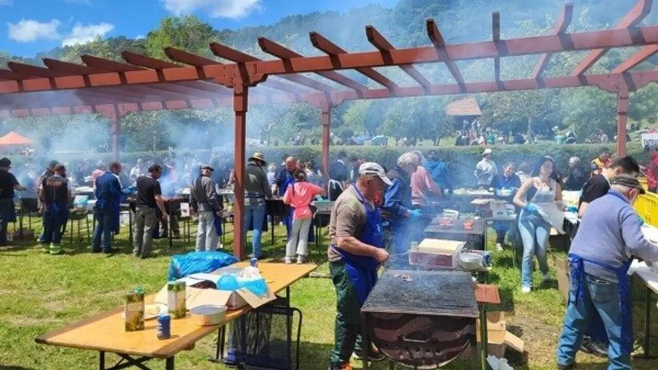 Moralzarzal celebra la tradicional Fiesta de la Cruz de Mayo 2026: Ra&iacute;ces de piedra y un d&iacute;a en familia. Imagen del consistorio.