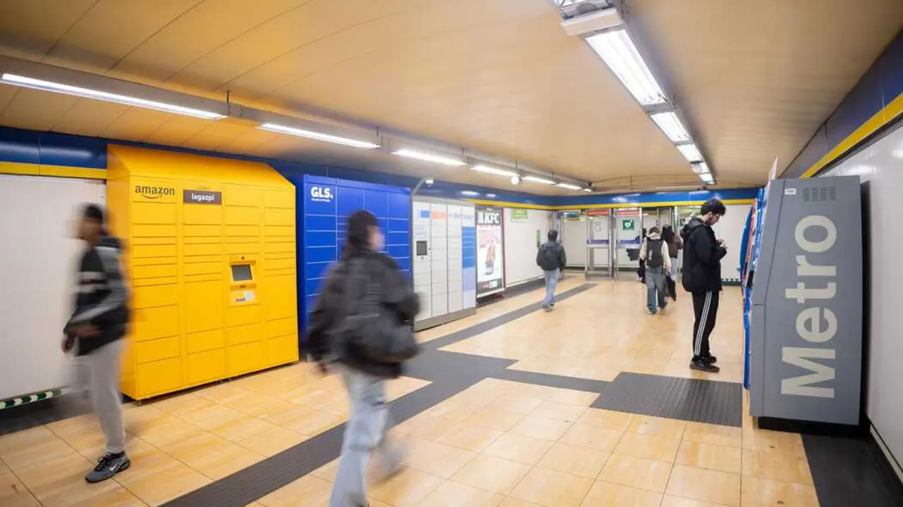 Taquillas inteligentes instaladas en el metro de Legazpi, a 11 de marzo de 2026, en Madrid (Espa&ntilde;a). EP.