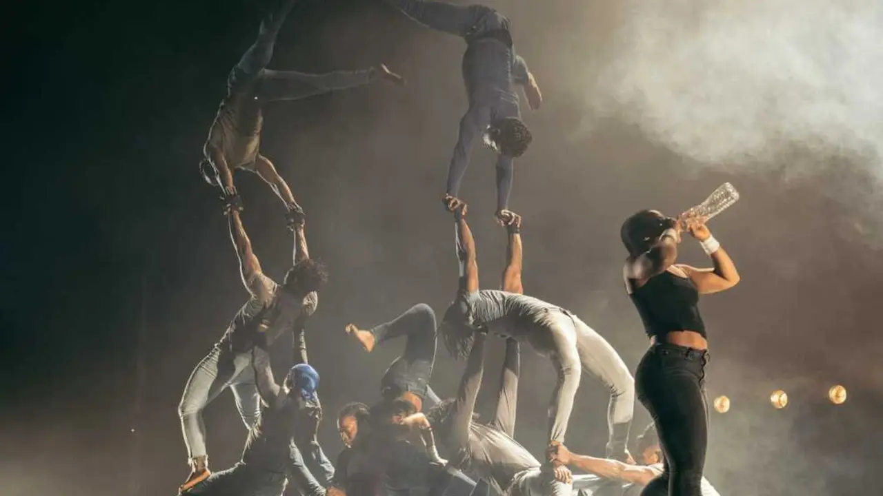 Escena del espect&aacute;culo &lsquo;Y&eacute;! (L&rsquo;Eau)&rsquo;. Imagen cedida por el Ayuntamiento de Madrid.