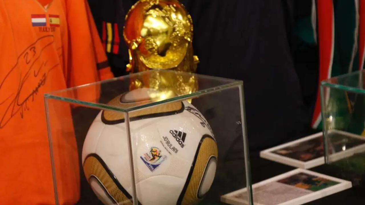 Exposici&oacute;n &ldquo;Leyendas de los Mundiales&rdquo;.