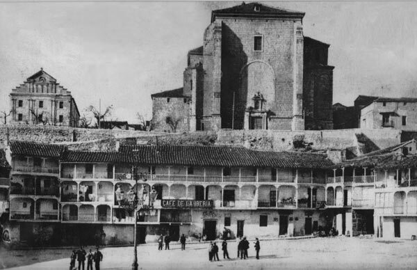 Plaza Mayor de Chinchón. Imagen del archivo del Ayuntamiento de Chinchón.