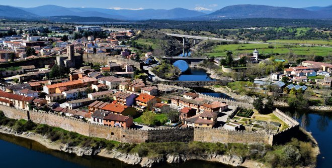 Buitrago de Lozoya. Imagen del consistorio.